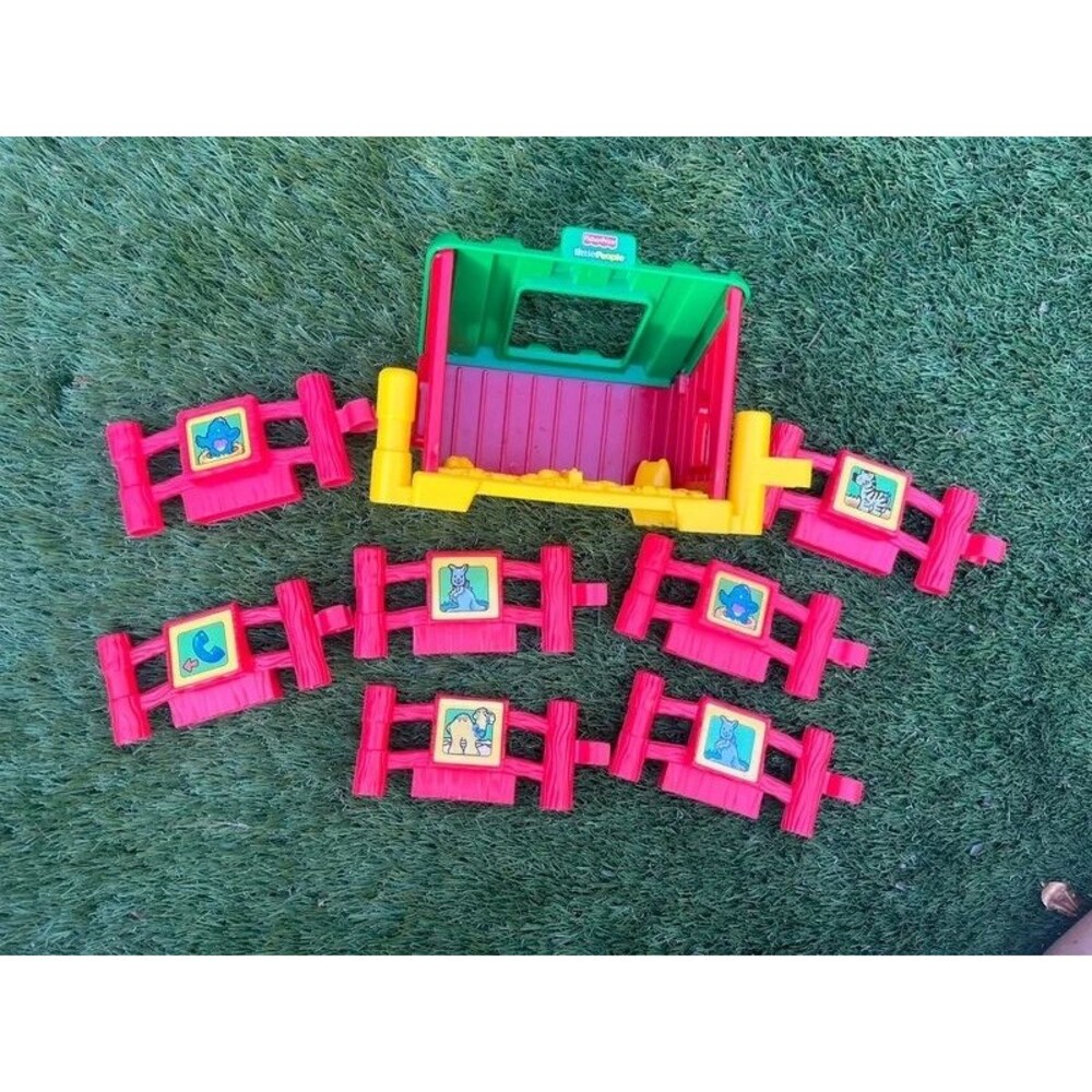 Fisher Price Little People Barn Stable + Red Fence Pieces Lot Parts